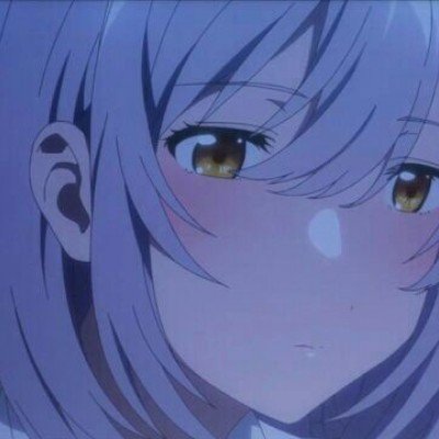 美媒称数艘美海军舰船通过霍尔木兹